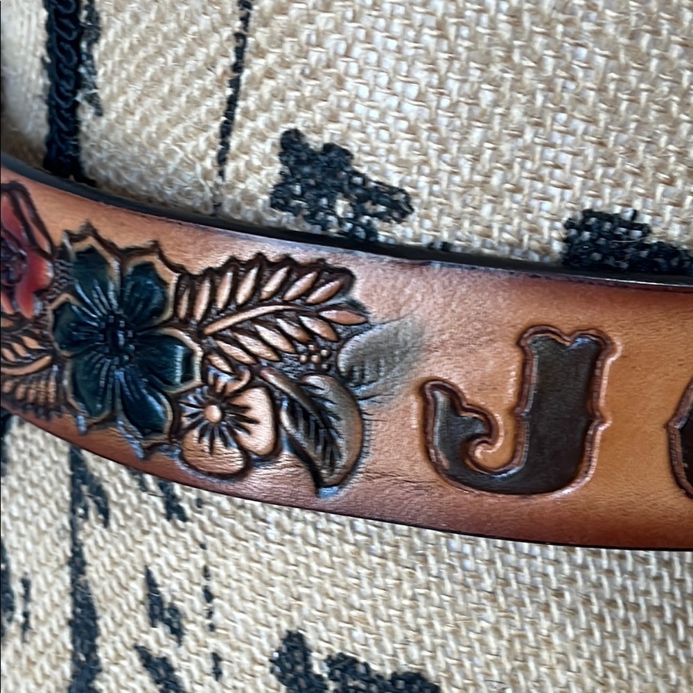 vintage Hand tooled leather belt "Jo Ann" Made in USA - Picture 5 of 14